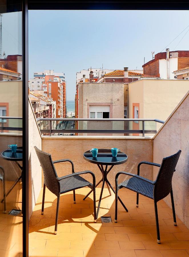 Atico Con Terraza, Vistas Al Mar Y Parking En Playa De S Lorenzo Gijón Buitenkant foto